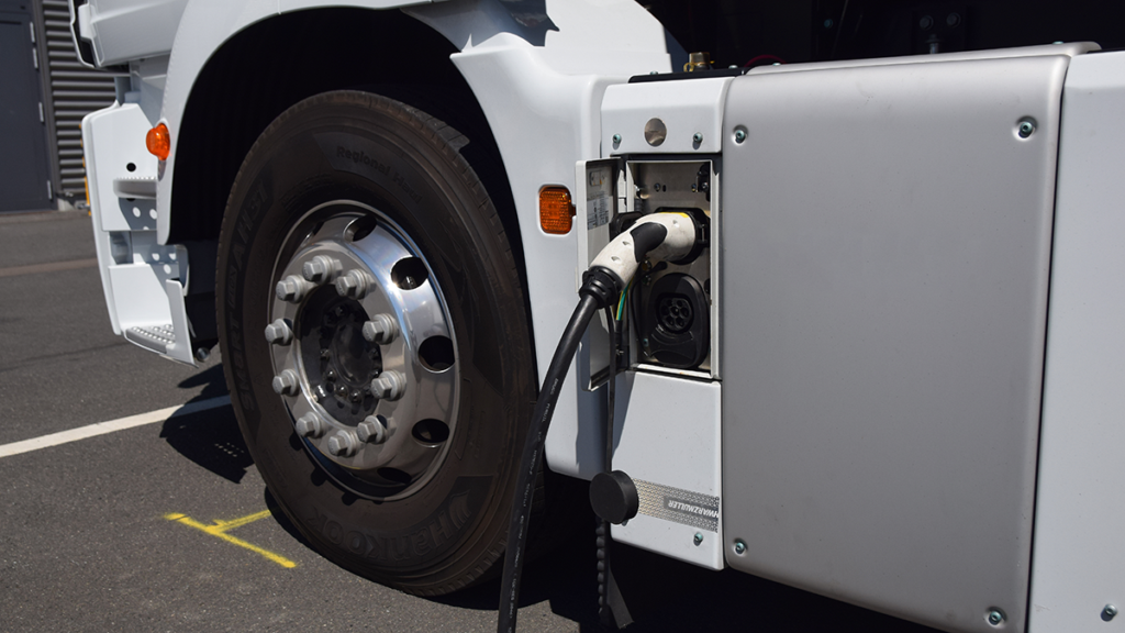 EV semi truck charging